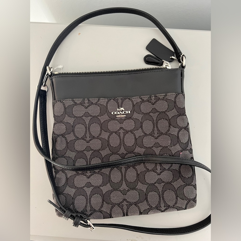 Y2K Coach Black and Gray Signature Crossbody Bag